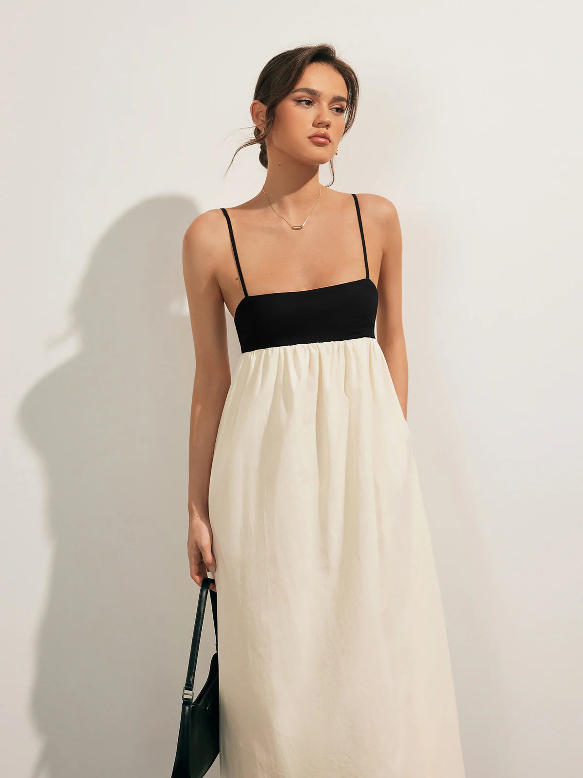 Contrast Open-Back Pocket Long Dress